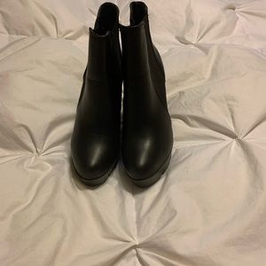 Womens ankle wedge boots